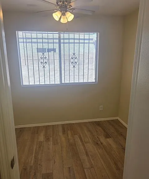 1059 E Sequoia Dr — Photo 19