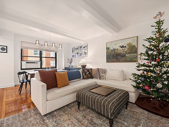 2nd image of 245 E 72nd St APT 6F
