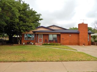 701 Cactus Ln, Brownfield, TX 79316