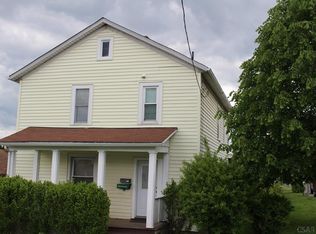213 6th St, Windber, PA 15963