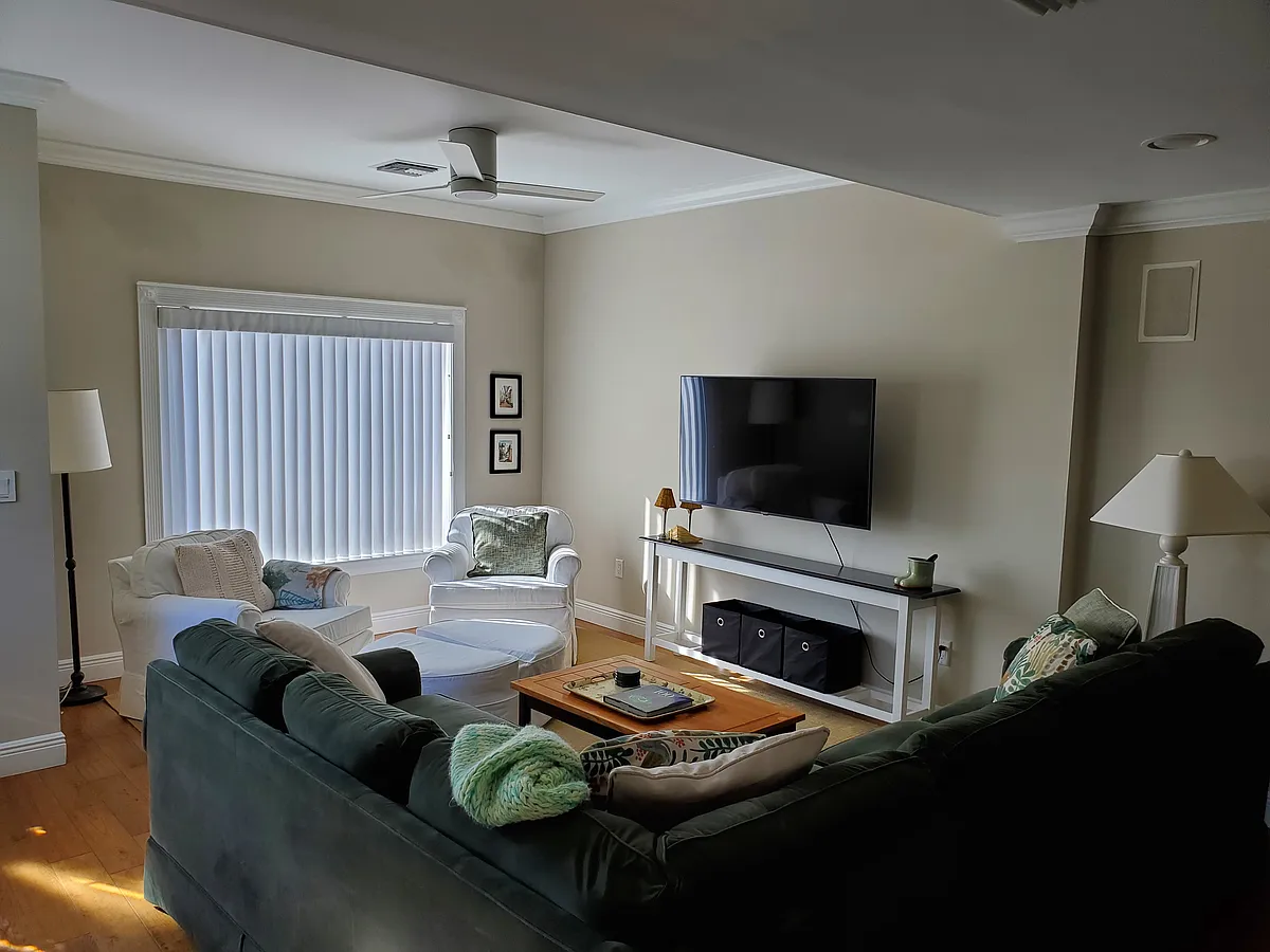 Building Photo - 2489 Longboat Dr