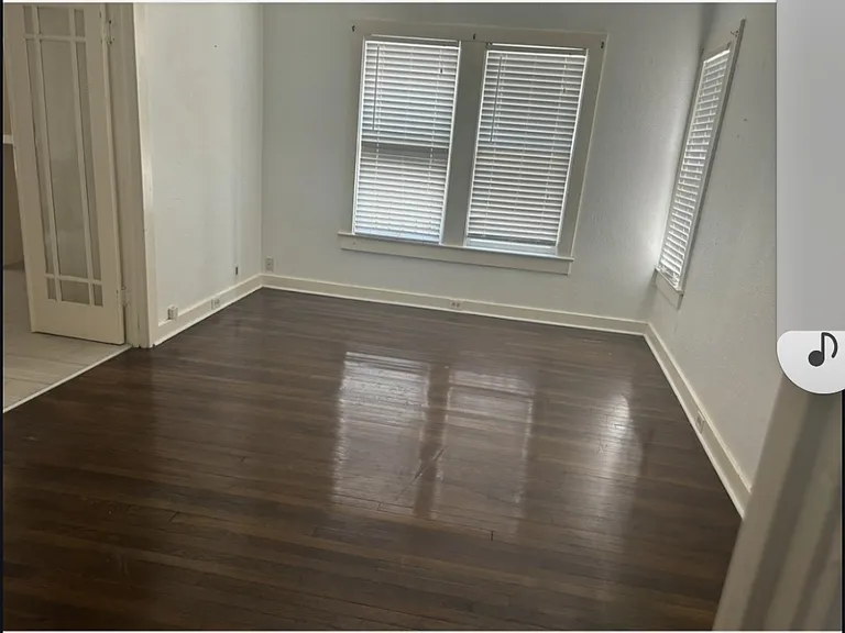 W Mulberry Ave — Photo 6