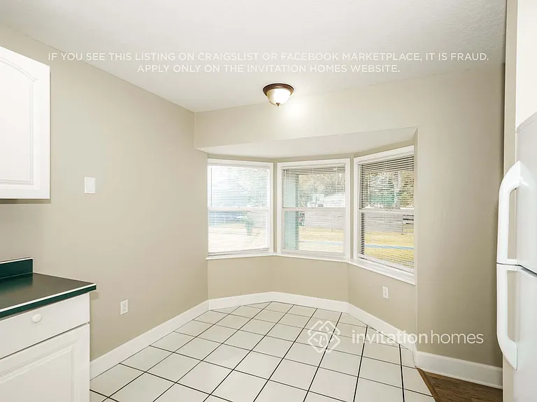 3236 Forestbrook Dr N — Photo 7
