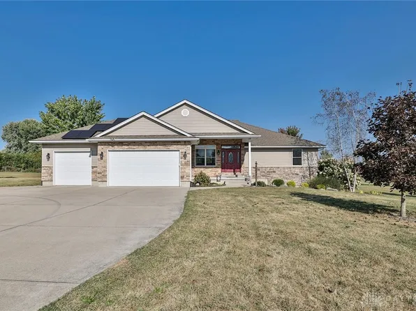 2230 Ernestine Dr, Middletown, OH 45042