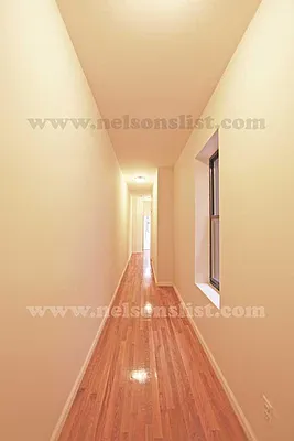 Rented by R New York | media 12