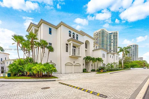 3912 Island Estates Dr Photo 1