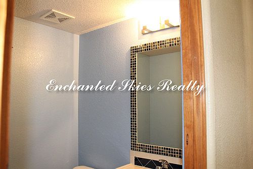 4th image of 8427 Scarlet Pl NW