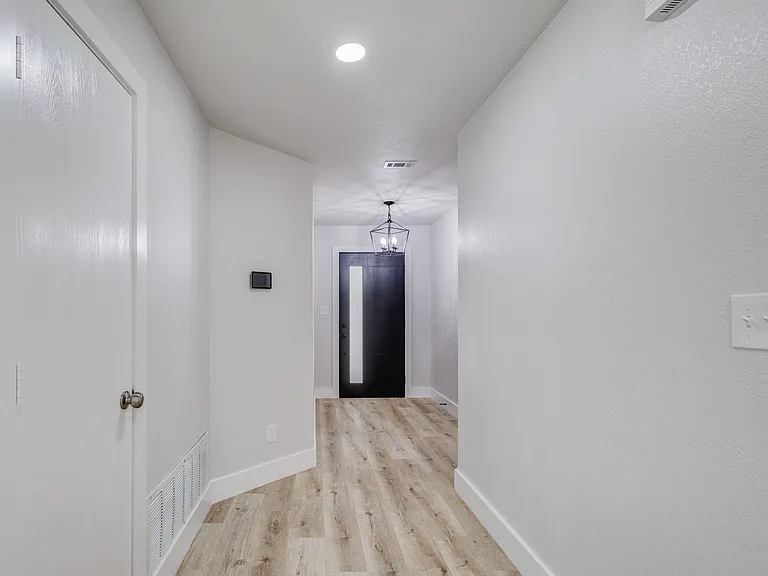 3304 Teasbend Ct — Photo 11