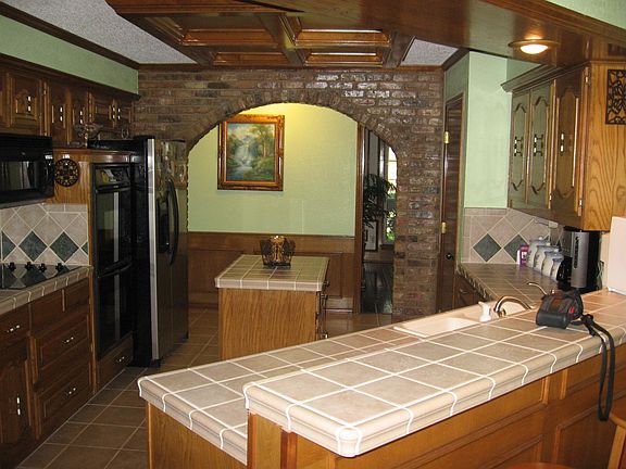 3rd image of 2228 Delmar Dr