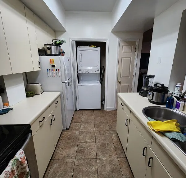 2161 Peachtree Rd NE #205 — Photo 9
