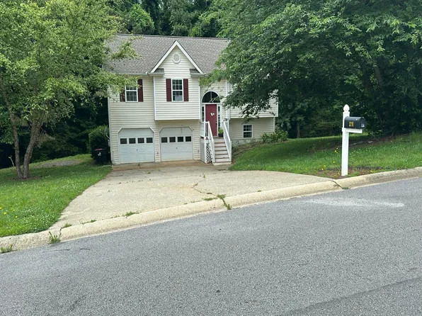 279 Fairview Dr, Dallas, GA 30157