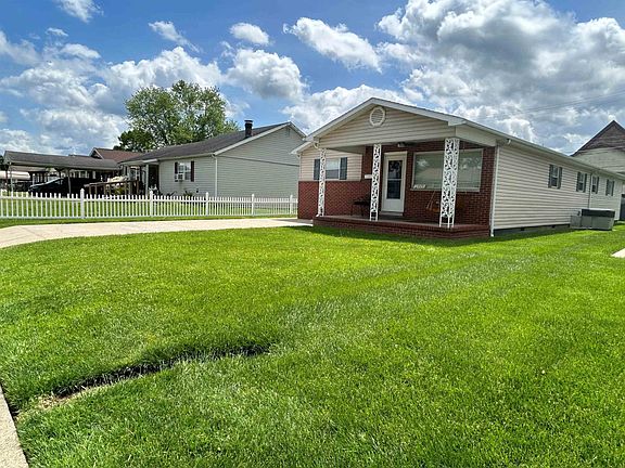 2nd image of 4425 Bradley Rd