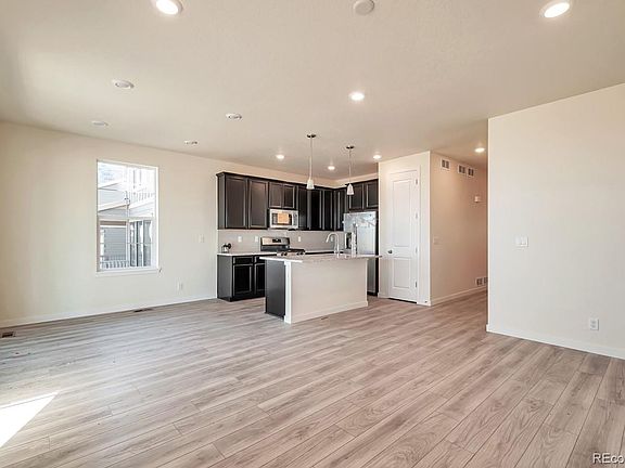 5th image of 1125 E Witherspoon Dr