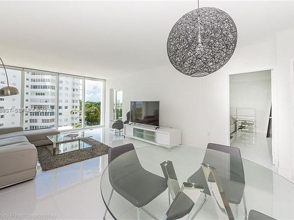2nd image of 10275 Collins Ave #Cu-416