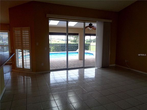 4th image of 3748 Bordeaux Dr