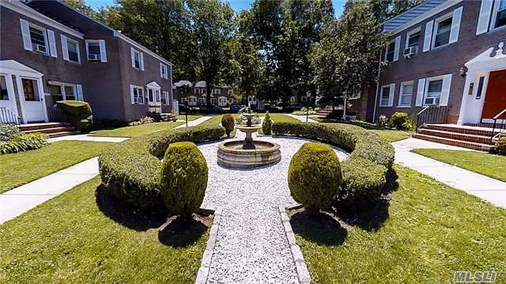 Sold by Prime Realty | media 4