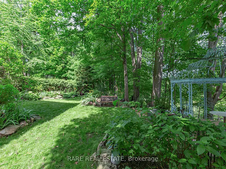 2 Leander Ct #LOWER — Photo 27