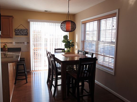3rd image of 2310 Kendall Ln