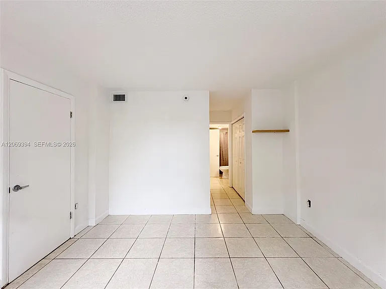 2175 NE 170th St #104 — Photo 11