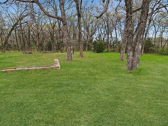 4th image of 769 Welch Ln