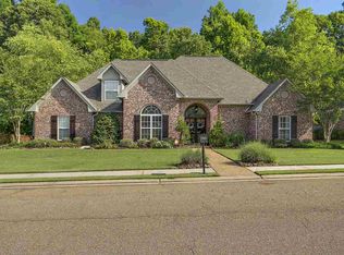 612 Providence Cv, Brandon, MS 39042