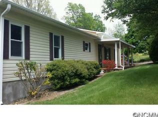 9 Parker Rd, Weaverville, NC 28787