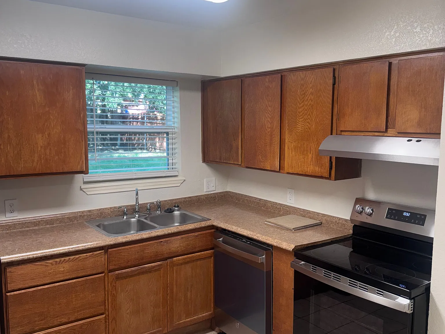 Summercrest Duplexes — Photo 2