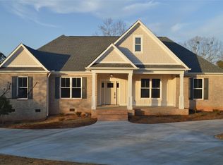 504 Ridgewood Ct, Seneca, SC 29672