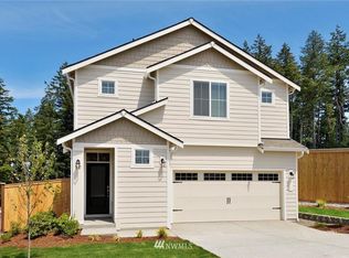 112 Russell Rd S, Bremerton, WA 98312