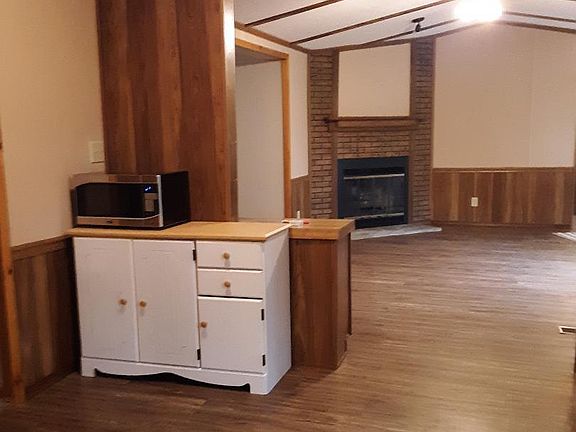 4th image of 8090 S Linden Ave