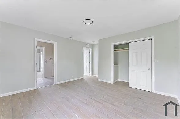1451 SW 5th Ave — Photo 7