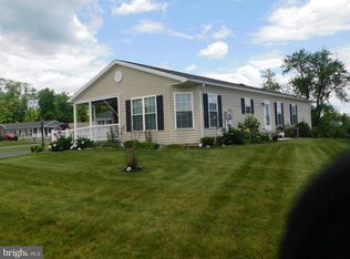 160 Eagles Watch Dr S, Bechtelsville, PA 19505