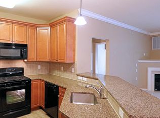 546 Masterson Ct, Trenton, NJ 08618