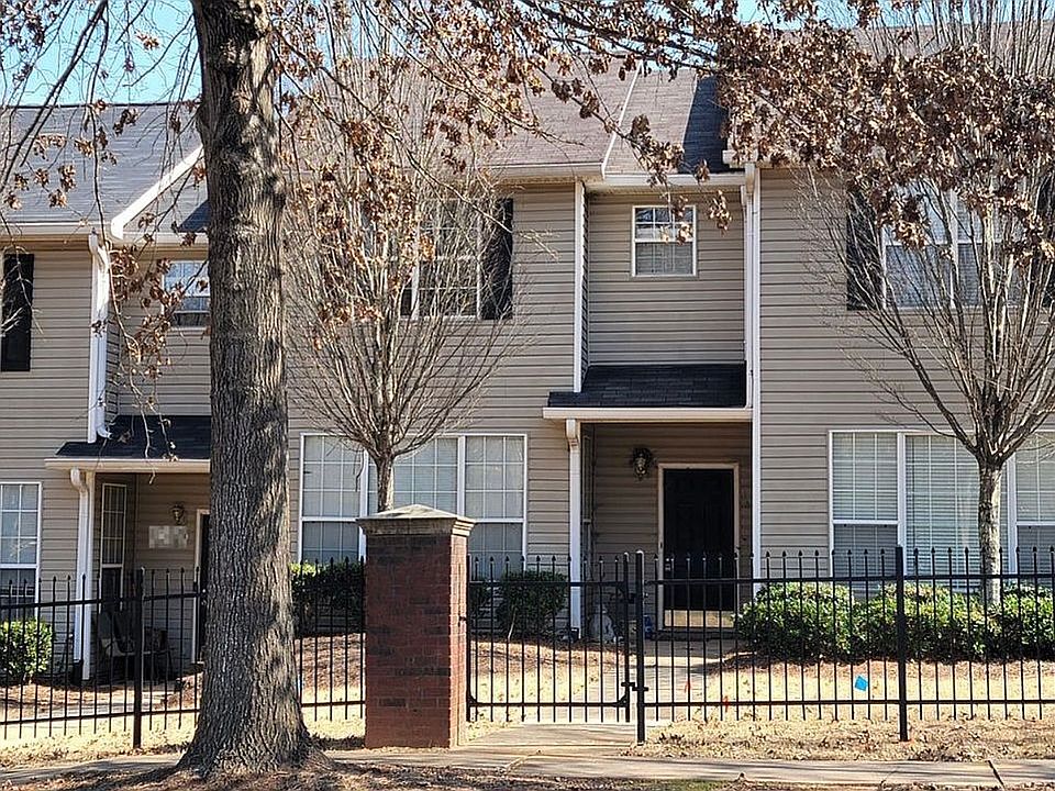 1st image of 313 Smokewood Way
