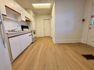 144 Bradford St #1, Barrie, ON L4N 3B3