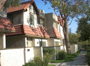 18035 River Cir APT 1, Santa Clarita, CA 91387