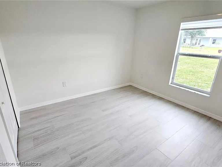 3120 Calypso Dr — Photo 24