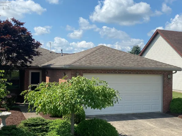 88 Crestwood Dr, Willard, OH 44890