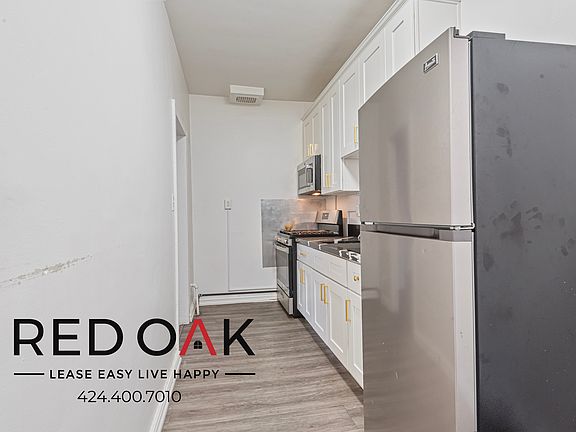 5th image of 687 1/2 Shatto Pl #301