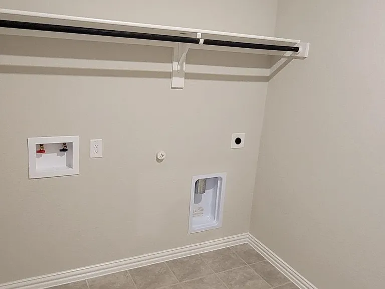 2644 Oneida Ln — Photo 20