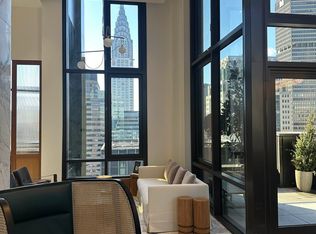 135 E 47th St #8E, New York, NY 10017