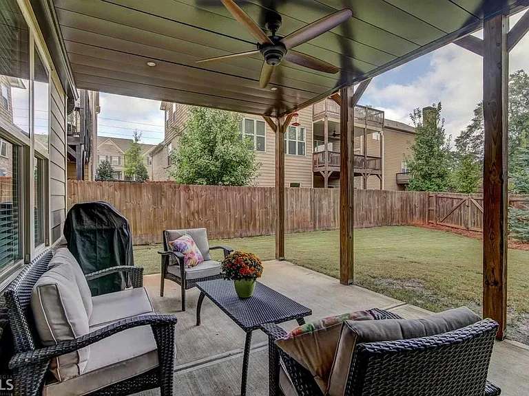 2625 Hickory Hill Dr SE — Photo 19