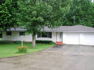 844 Inlet Rd, Amboy, IL 61310