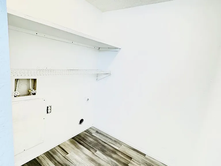 Pheasant Run Apartments — Photo 40