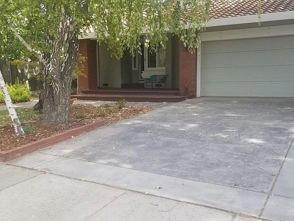 2nd image of 5 Bliss River Ct