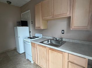 1180 NW 179th Ter, Miami Gardens, FL 33169