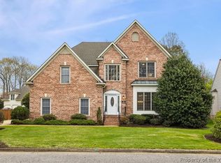204 Schembri Dr, Yorktown, VA 23693