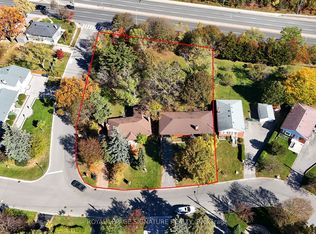 120 & 122 Earlton Rd, Toronto, ON M1T2R6