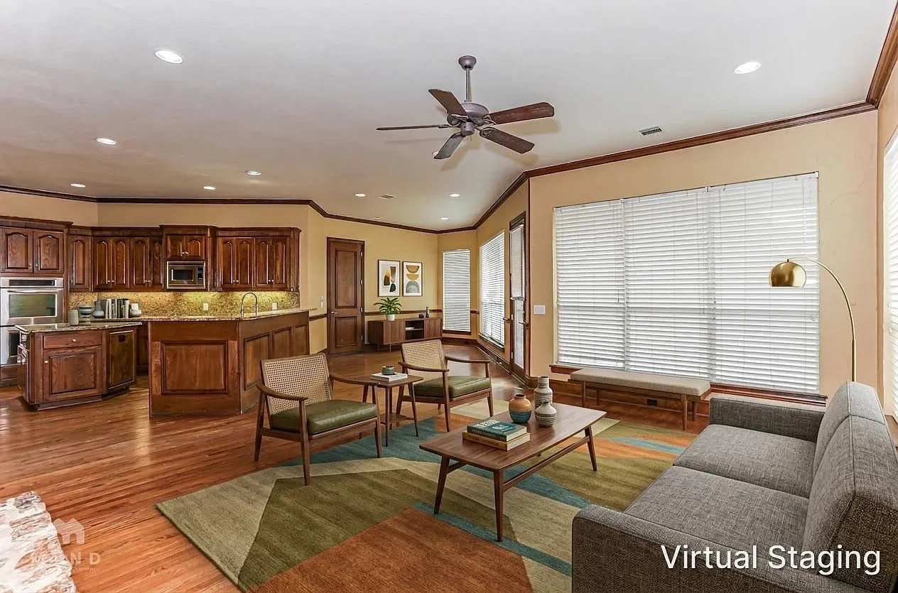 5 bed, 4.5 bath, 4455 sqft, $4,225 — Photo 2
