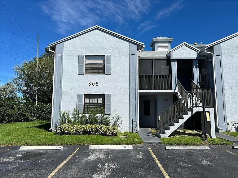 805 N Franklin Ave #805L — Photo 4